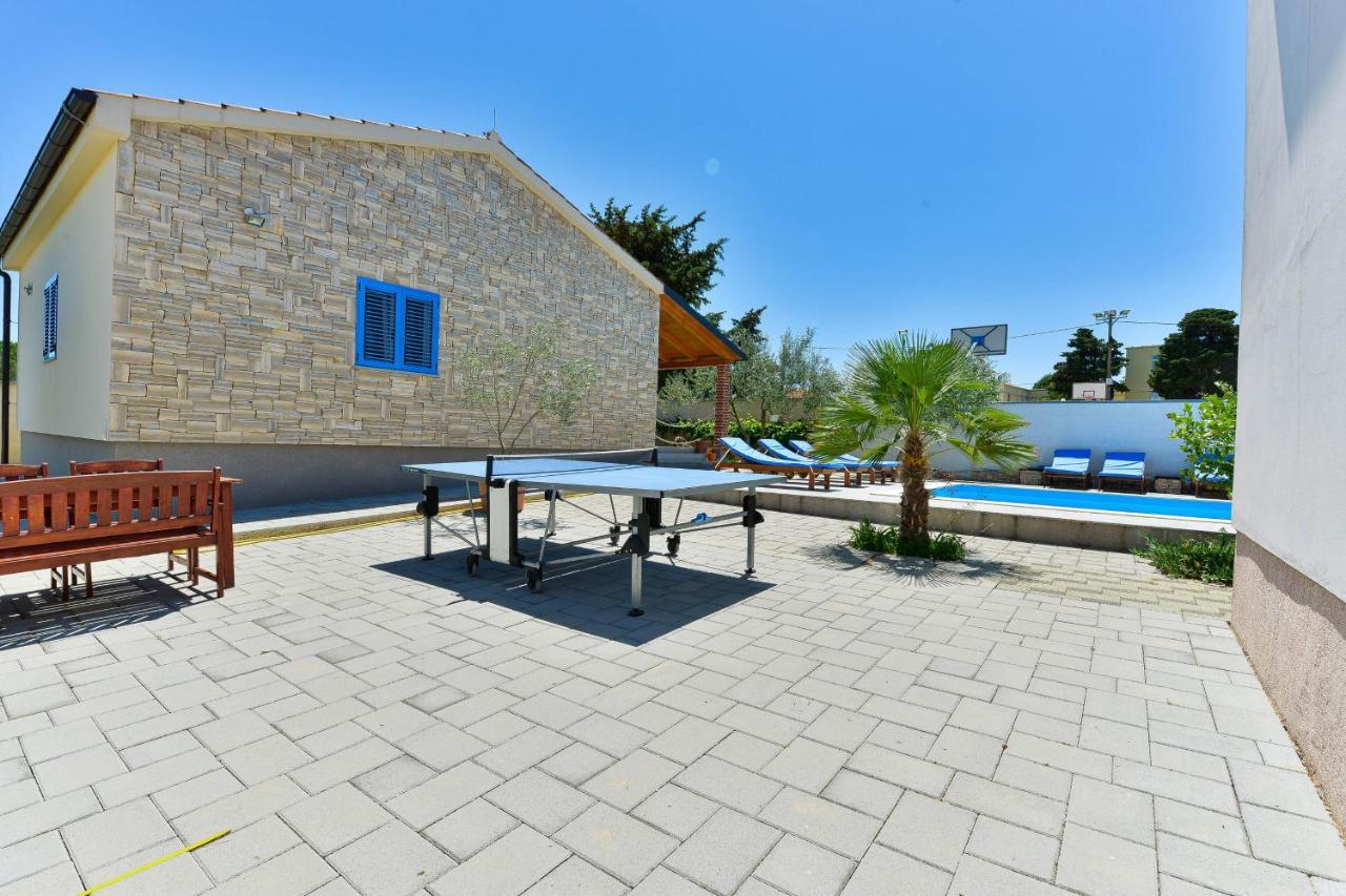 Family Friendly Apartments With A Swimming Pool Zadar - 18098 Exterior foto